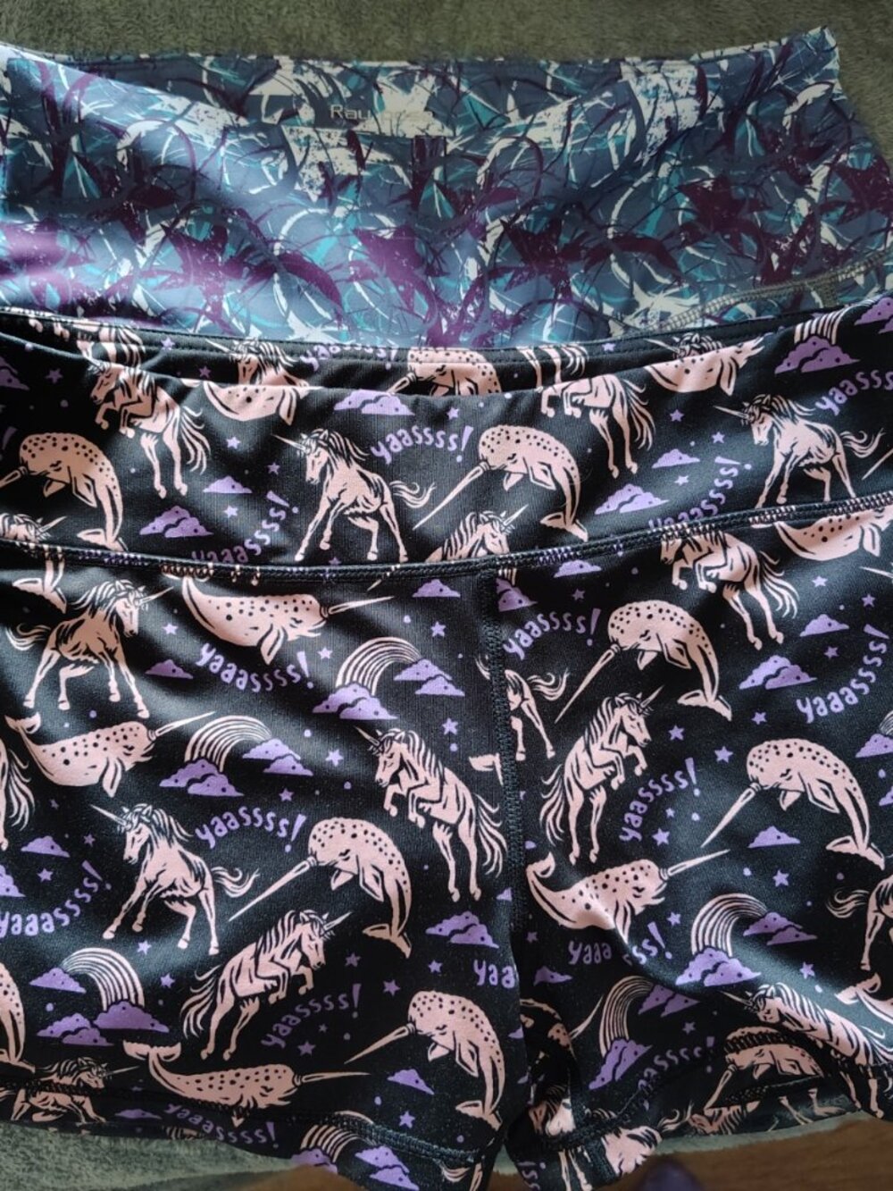 Unicorn-Narwhal YAAASSS & RAY POSE Booty shorts MED
